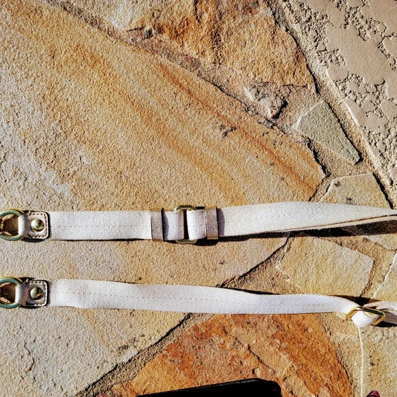 Coach Kyra Poppy With Crossbody Strap And Matching Coach Twilly - Picture 8 of 9